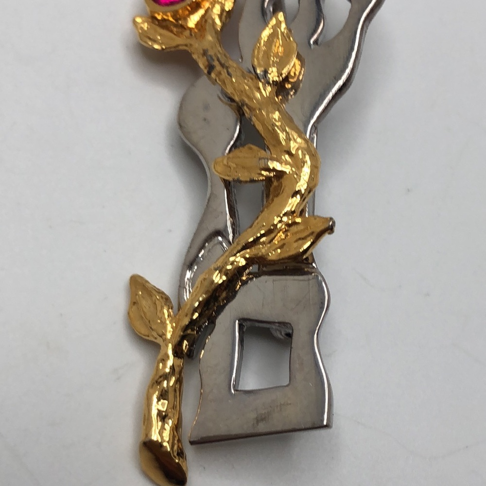 Pendant by Eytan Brandes designed for Torah Fund Annual Pin Shalom Peace 2005-06 - Picture 5 of 5